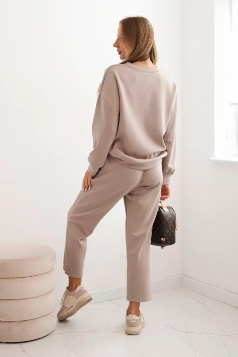 Komplet damski z wiskozy z ozdobnym motywem i spodniami fango