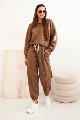 Komplet dresowy damski oversize z wiskozy z wydłużoną bluzą i efektem sprania camelowy