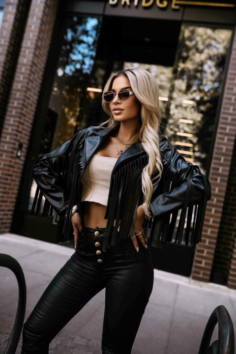 Czarna ramoneska z frędzlami z miękkiej ekoskóry