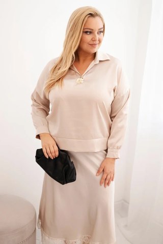 Komplet damska Plus Size z satynowym połyskiem i koronką beżowy