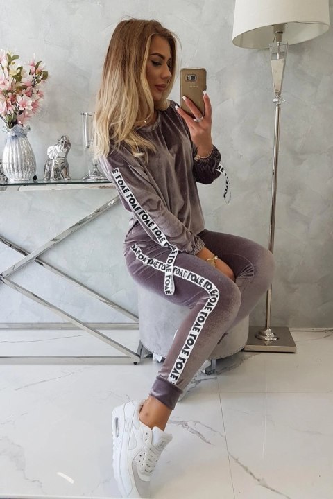 Komplet welurowy Love szary