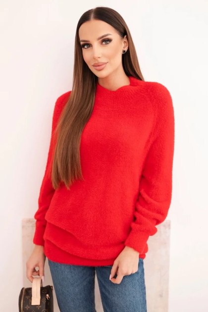 Sweter damski z wełną o miękkiej fakturze i długim rękawem czerwony